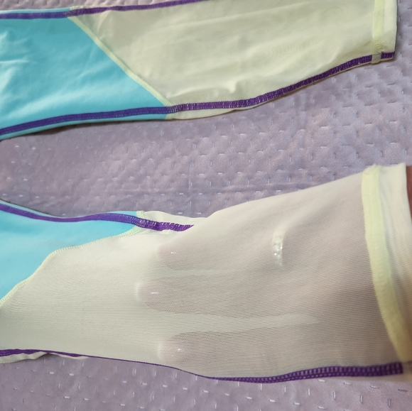 🔶️ New! Fabletics powerhold leggings - Picture 2 of 3